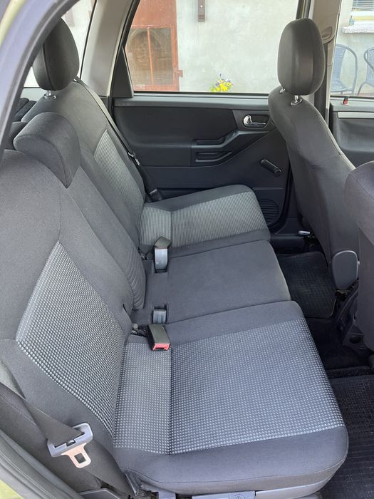 Polerowanie samochodu,Pranie tapicerki,detaling,dywany,woski,ceramika