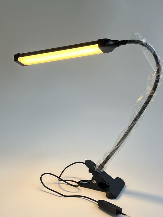 Настільна LED лампа на прищіпці. USB. 3 режими. Для манікюру/читання