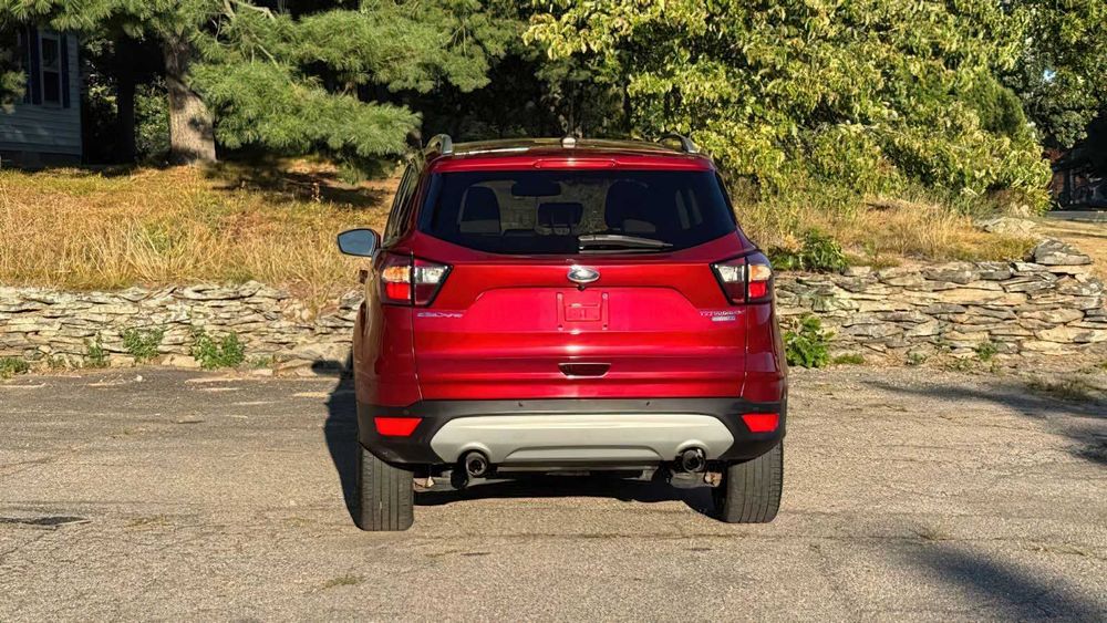 Ford Escape Titanium      2018