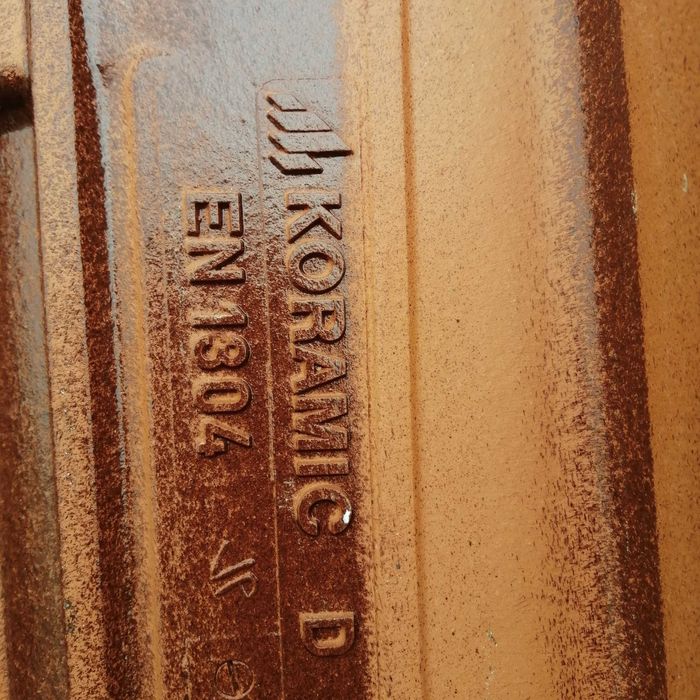 KORAMIC E32 + plus dachówka   Kasztan