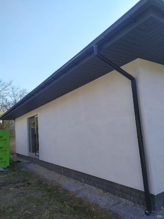 Будівельні роботи.Покрівля даху.Демонтажні роботи