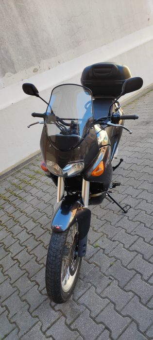 Aprilia pégaso 650cc