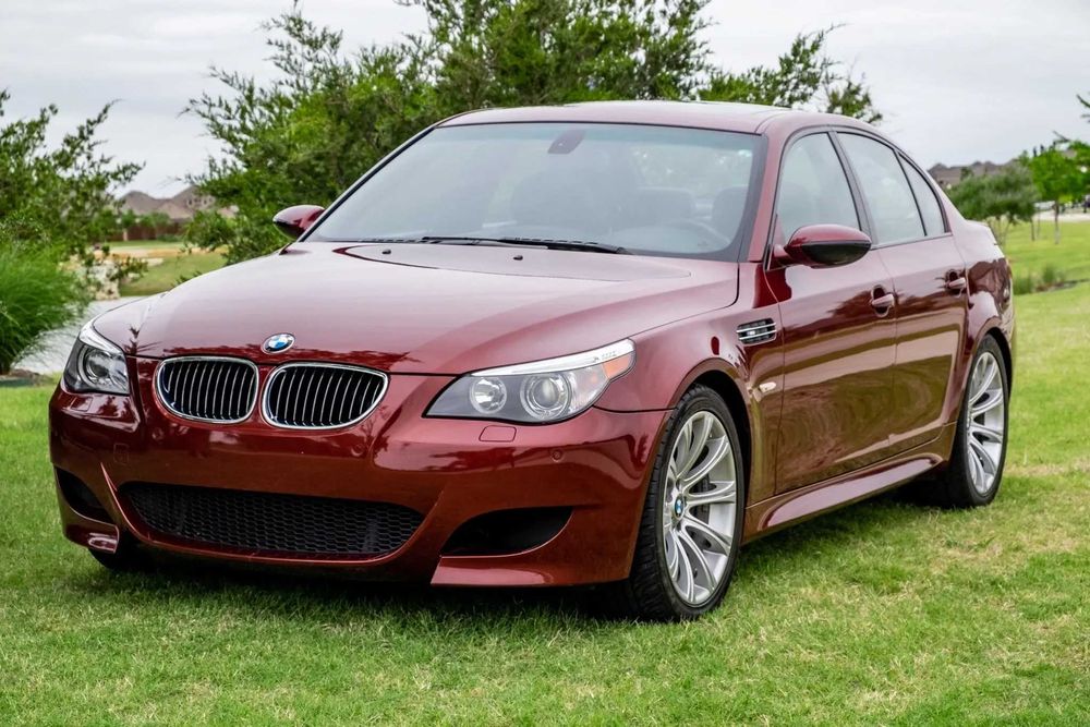 Para-choques dianteiro para BMW Série 5 E60 E61 2003 a 2010 Look M5