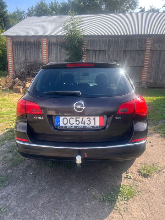 Opel Astra 2013 1.7