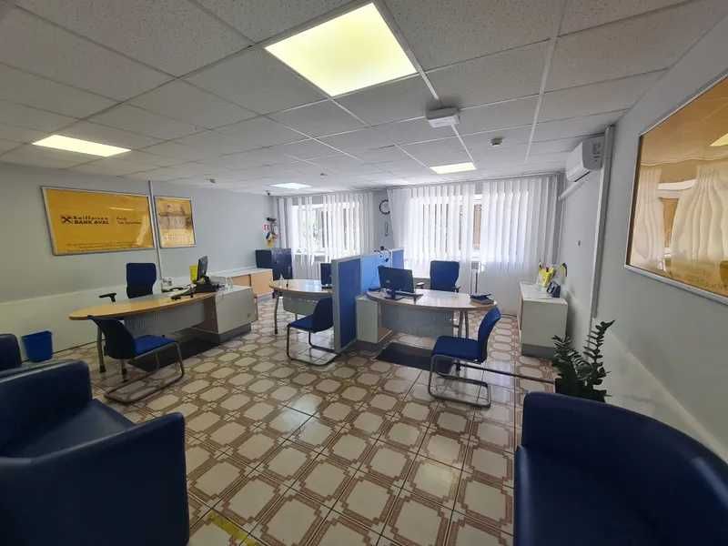 Фасадне нежитлове приміщення, 166,1 кв. м, вул. Булаєнка, 11/1