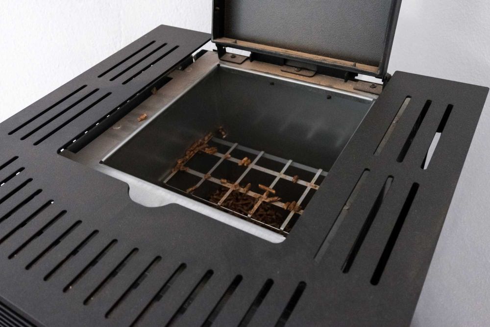 Salamandra Pellets 9.5 kW Invicta Nola 10 [Recolha em Marinhais]