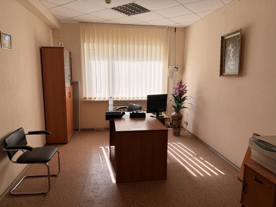 Продажа базы ~900 м2 район Николаевка.