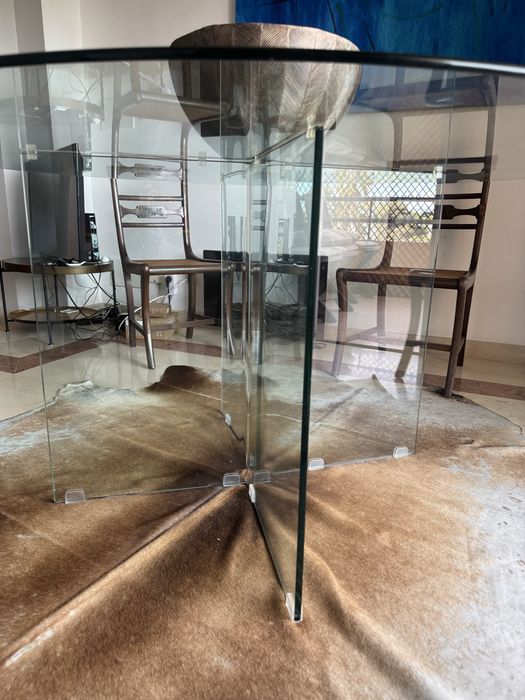 Mesa de jantar OBSIDY Área Store em vidro temperado – 150 cm