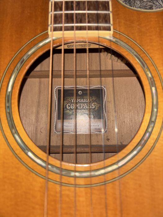 Guitarra Yamaha CPX 500