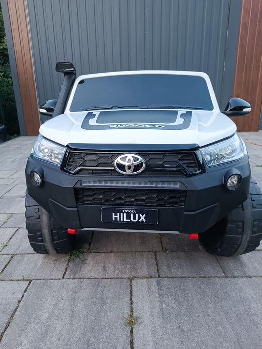 Toyota Hilux na Akumulator | Napęd 4x4 | Stan Bardzo Dobry!
