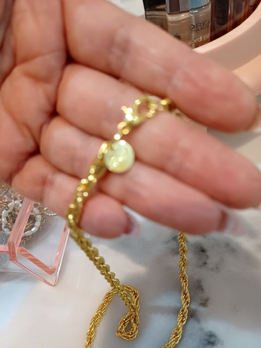 Colar dourado banhado a 18k Não é oco