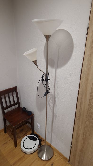 Lampa stojąca z Obi