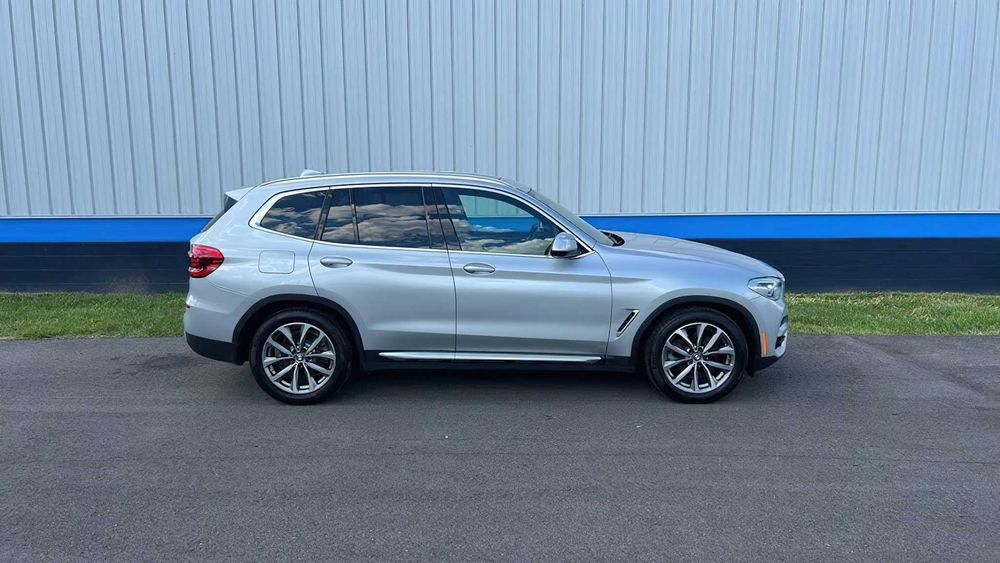 BMW X3 xDrive30i      2018