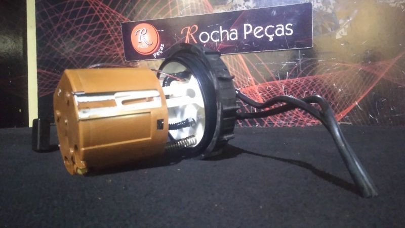 Bomba Do Depósito De Combustível Mazda 6 Três Volumes (Gg)