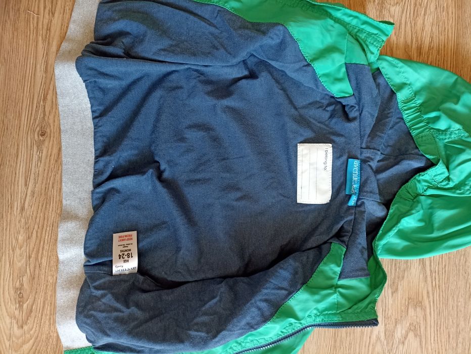 Куртка (вітрівка) на хлопчика