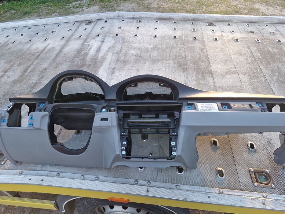 Deska bmw e90 e92 navi