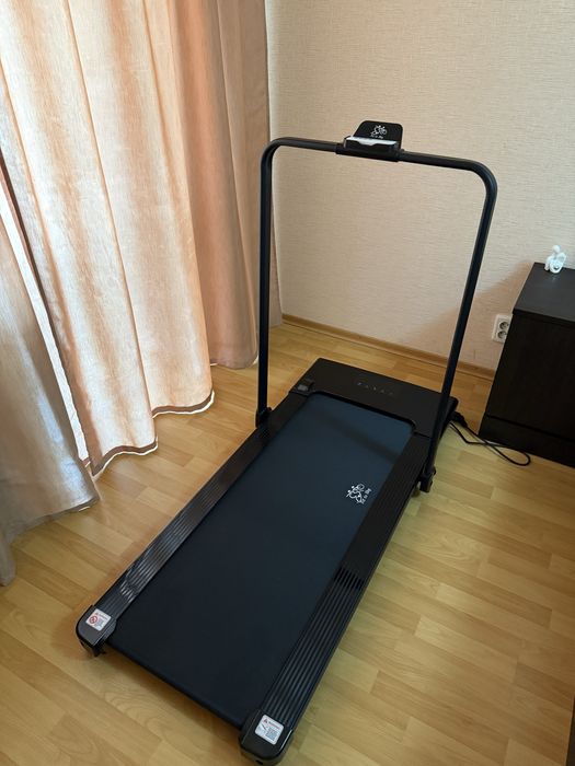 Бігова доріжка FitToSky ES-T2002