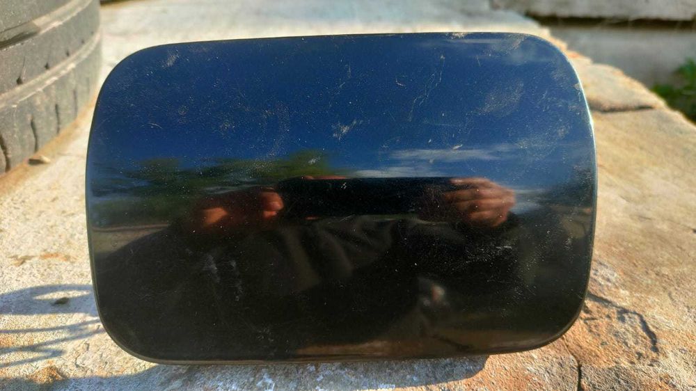 Лючок бензобака (топливного бака) A2207500006 Mercedes S W220