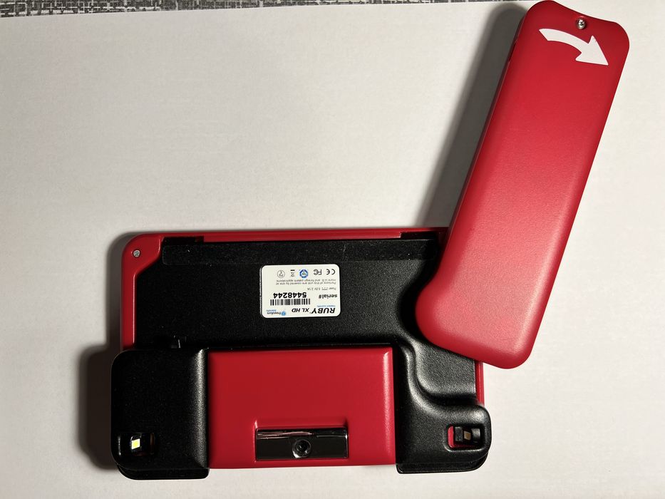 Lupa elektroniczna RUBY XL HD amerykanskiej firmy Freedom