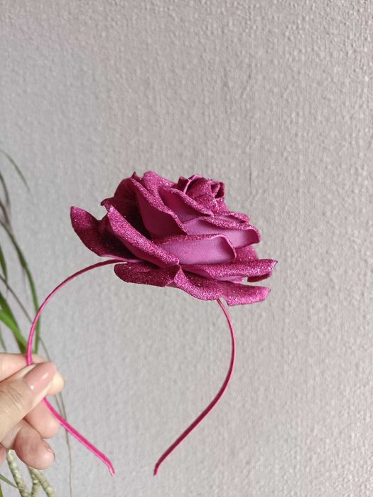 Обруч троянда рожева розочка до костюма квіточка рожева троянда.