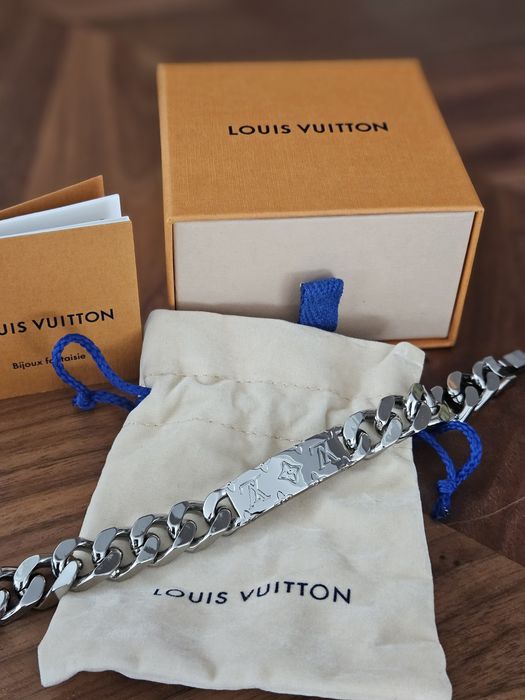 Pulseira lv espectacular