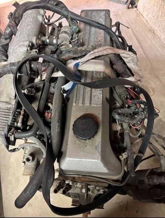 Двигун з навісним c30ne