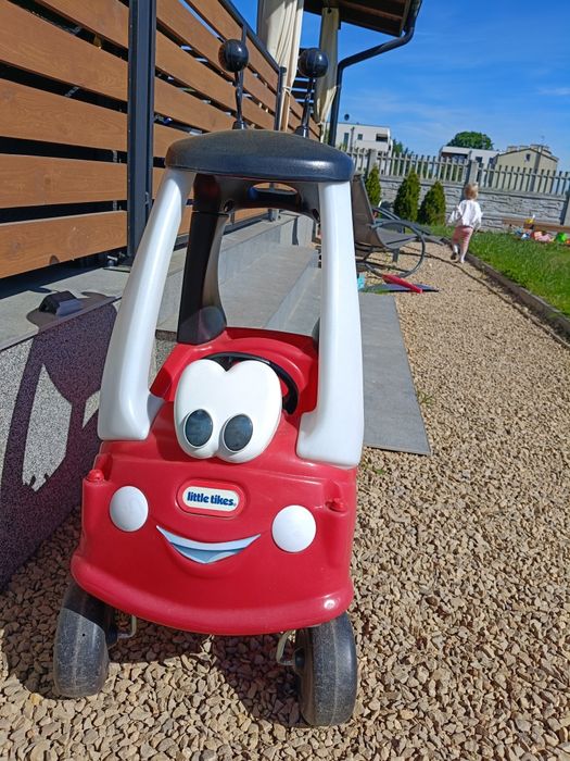 Jeździk Little Tikes biedronka