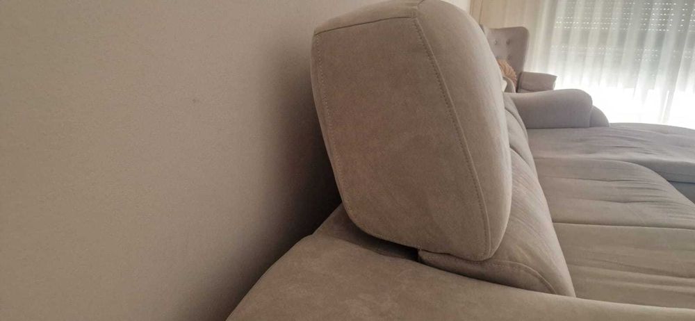 Sofá com Chaise Longue