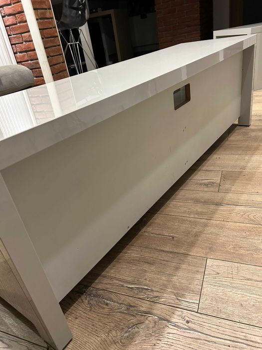 sprzedam szafkę  RTV 140 cm