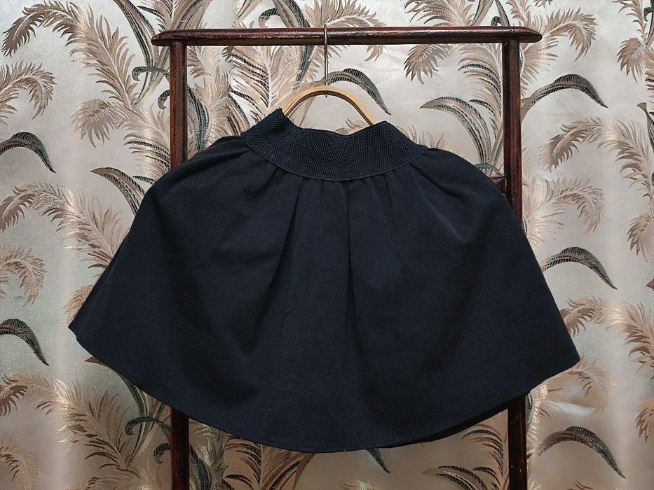 шкільна спідниця