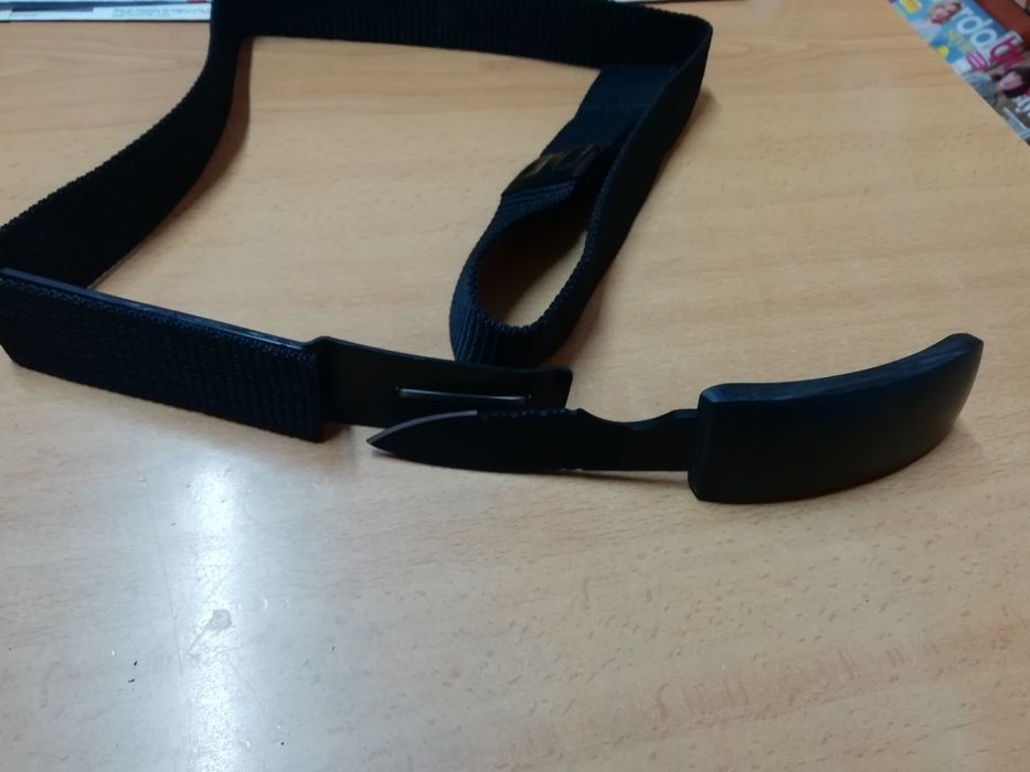 Cinto táctico de sobrevivência