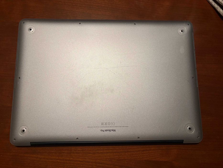 Portátil MacBook Pro 15 Retina Quad-Core i7 2.2Ghz 256GB SSD 16GB RAM