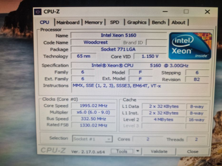 Potwór server HP xw8400 Workstation - bez dysku - osobiscie
