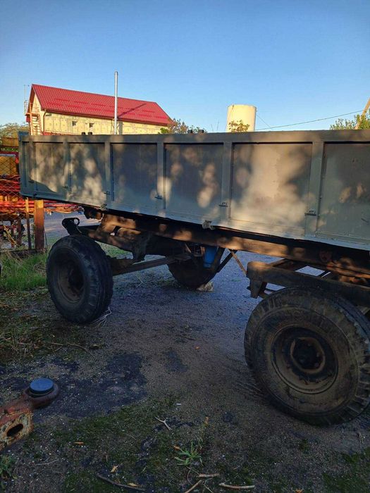Продаю тракторний причіп