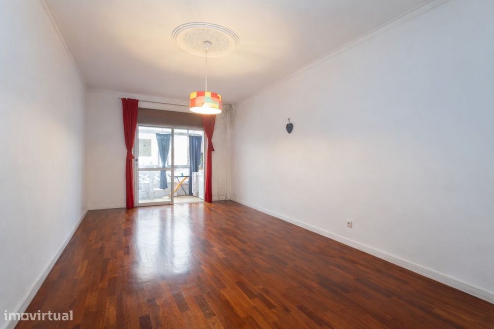 Apartamento T3 na Agualva