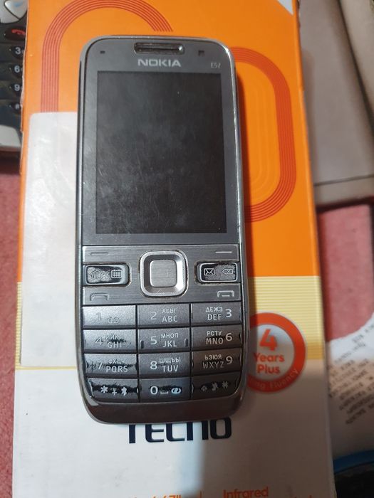 Нокія Е52. На запчастини