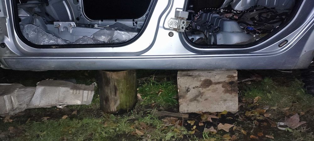 Поріг лівий/правий Renault Megane 2 універсал пороги