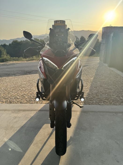 Ducati multistrada v4 S