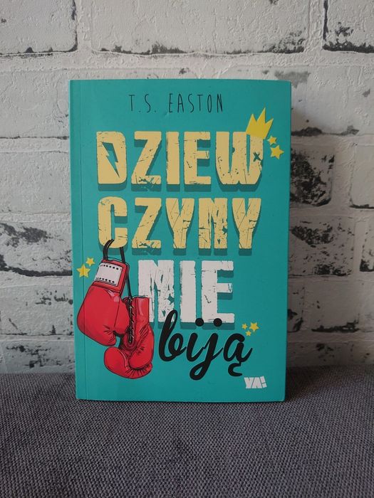 "Dziewczyny nie biją" T. S. Eston boks, sporty walki