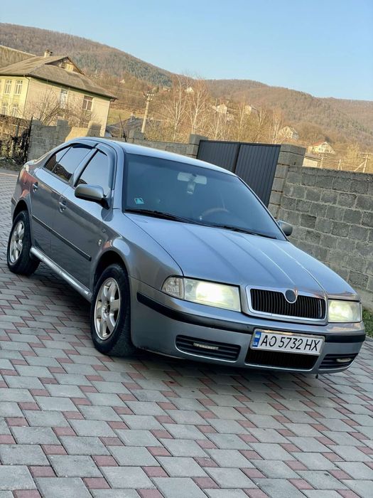 Skoda.turka2003)()