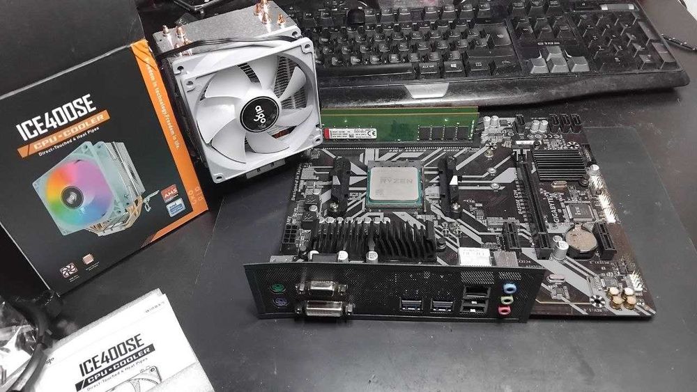 Ігровий Комплект Ryzen 7 1800x B450M 16Gb Aigo400SE