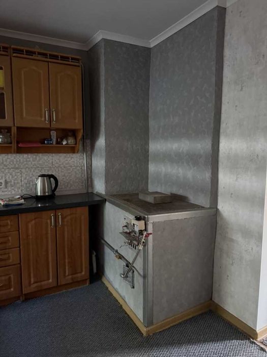 Частина будинку 28 м² з ремонтом і гаражем| | Інститут зв’язку