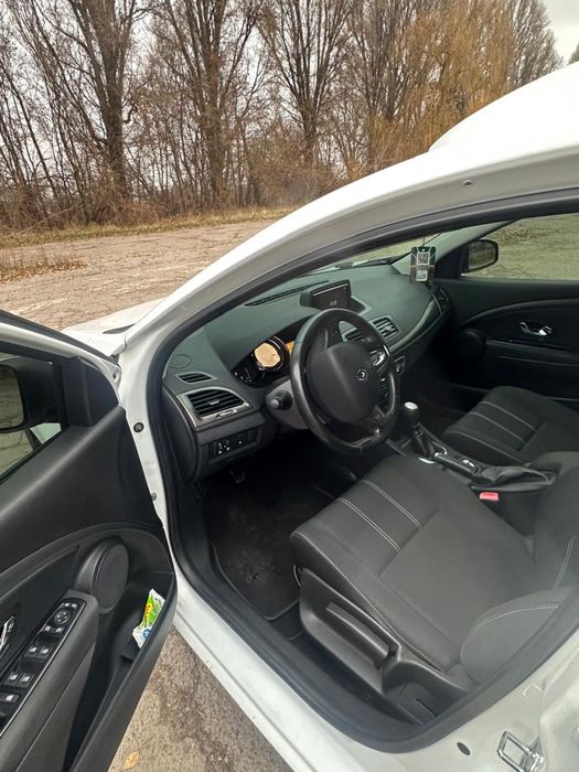 Продам megane 3