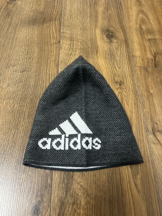 Зимова шапка Adidas