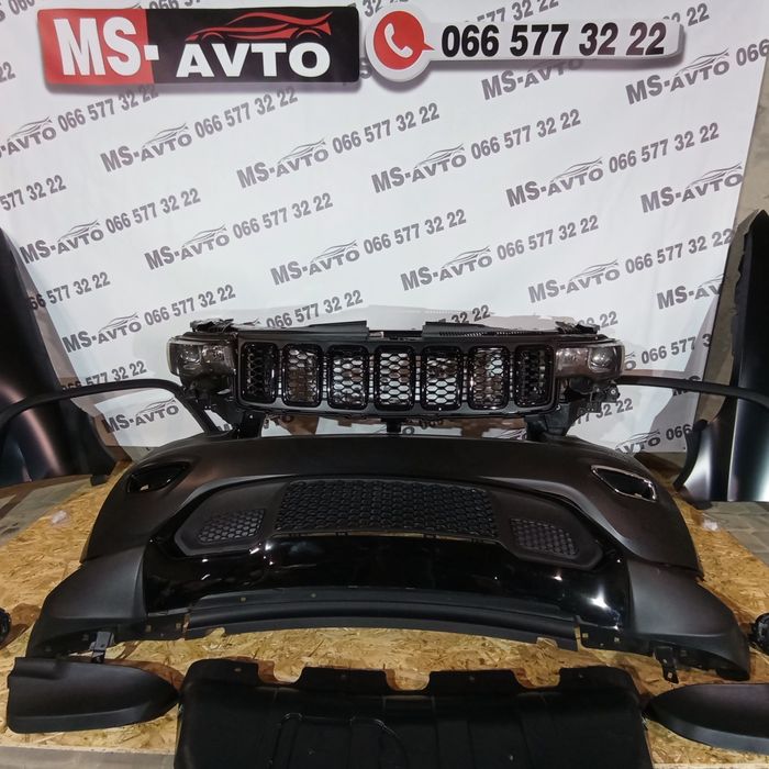 Радіатор охолодження з обраткою Jeep Grand Cherokee WK2 17-21