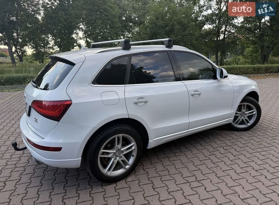 продам автомобіль Audi q5