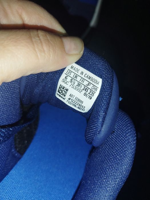 Sapatilhas adidas 38.5