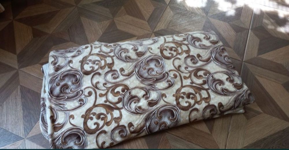 Пледы -покрывало 200×220