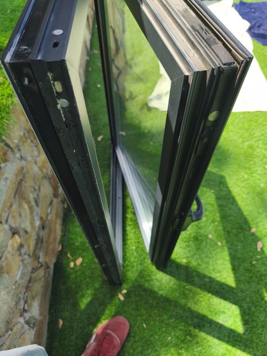 Janela com corte termico e vidro duplo64584404162433121