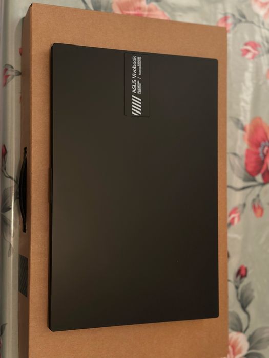 ASUS Vivobook Go 15 E1504FA – NOVO